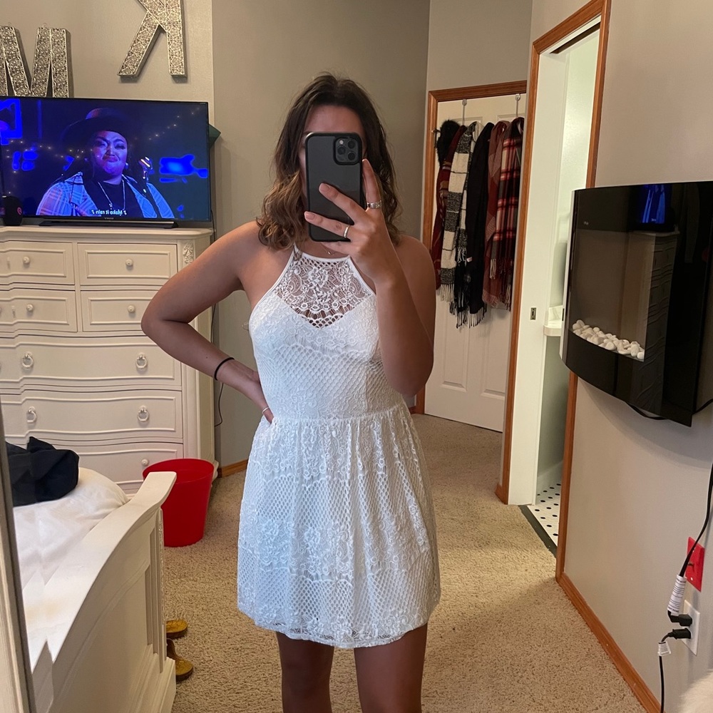 Lace dress
